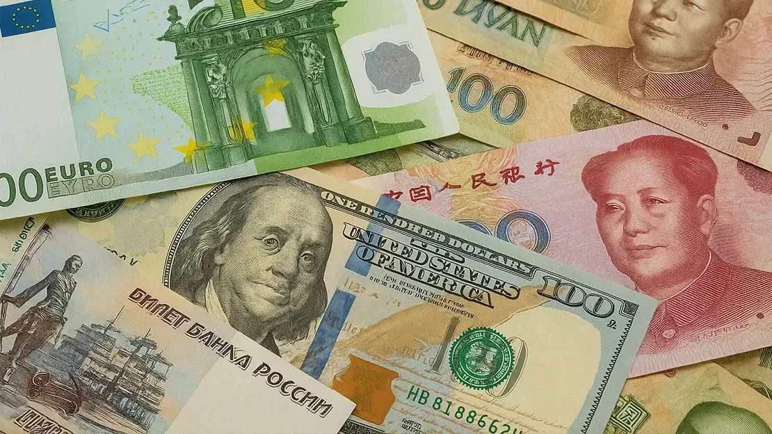 Курс валют ЦБ РФ на 4 декабря 2025 года — Казахстанский тенге растёт, рубль просел на фоне внешнего давления