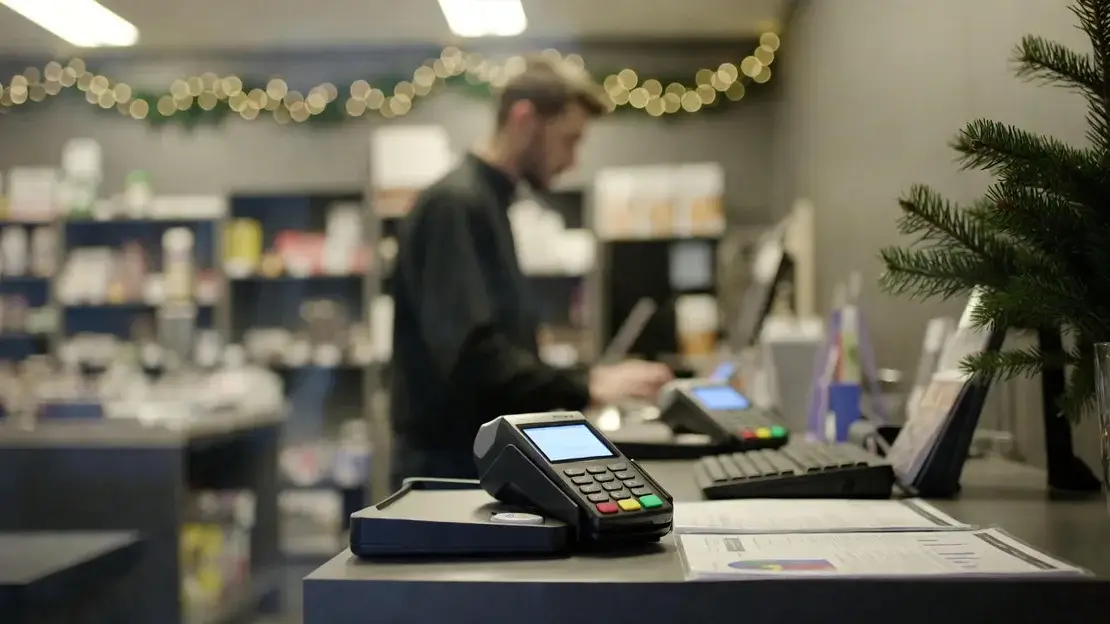 ОТП Банк запустил акцию «Новогодний бизнес-форсаж»: как сэкономить до 25% на РКО в декабре 2025 года