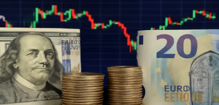 Официальные курсы ЦБ РФ на 13.05.2026 — Рубль вышел в плюс к ключевым валютам, евро подешевел на 1,32%
